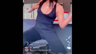 HiMyNamesTee On Live  Dancing