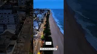 🌅✨ Vista Incrível da Praia do Pecado ao Anoitecer: Imagens Aéreas Surpreendentes! 😍🌊