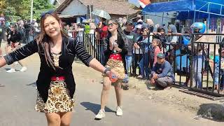 karnaval siman #kediri  mening2 pargoy  panas pool