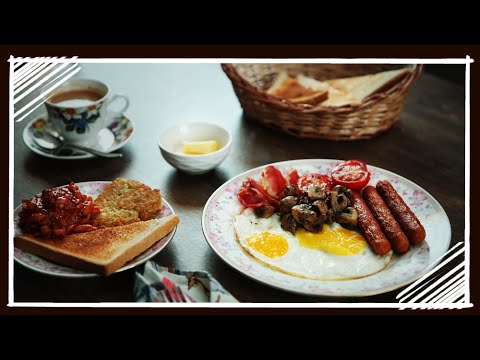 British Breakfast - Hash Browns, Baked Beans, Mushrooms, Sausages, Bacon & Eggs British Breakfast - Hash Browns, Baked Beans, Mushrooms, Sausages, Bacon & Eggs