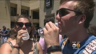 Bottles Of Purified Recycled Wastewater Handed Out in Hollywood For People To Drink