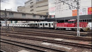 JR貨物HD300形6号機＋東急2020系2150編成が八王子駅構内を推進移動するシーン（2022.5.24）