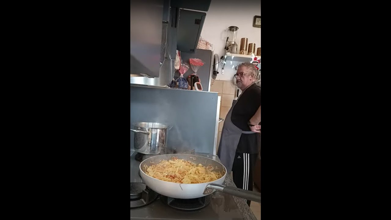 Casa Sissy 24 7 Live Mobile Camera Daily Real Life Of An Italian