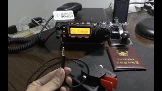 如何使用音頻線連接短波電台和自動電鍵來發送莫爾斯電碼