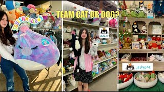 SQUISHMALLOW and JELLYCAT hunting at Goodwill \u0026 Palermo! Christmas Jellycats found