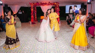 Aye Dil Laya Hai Bahaar | SoniChoreography.com | Family Dance | Indian Sangeet | Soni Choreography