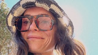 Influencer Rebecca Wylie Simms Dead at 39