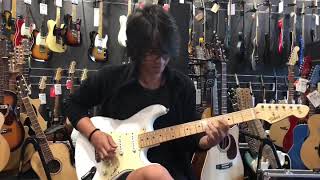 Tokai Guitar AST-48 Goldstar Sound in Vintage White Traditional Series (MIC Demo)!