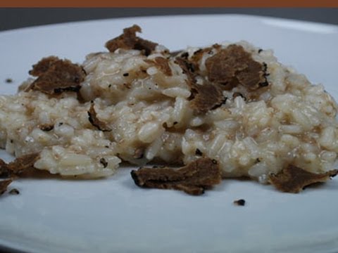 Black truffle risotto, italian recipe Black truffle risotto, italian recipe