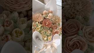 Cupcake bouquet! What do you think? #cake #cakedecorating #cupcakes