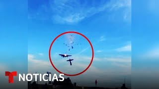 En video: Dos aviones militares chocan durante espectáculo aéreo en Dallas | Noticias Telemundo