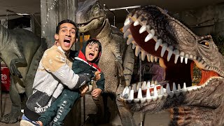 Dinosaur Eating My Little Brother 😭|| Ak Ultra Jungle Mein Phas Gaya 😨|| Dino Valley Vlog ||