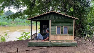 Camping hujan deras || Membangun shelter bambu di hutan pinggir sungai