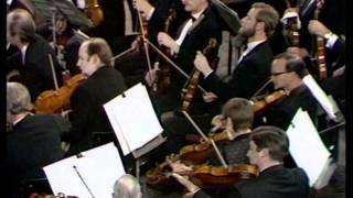 Farnon Fantasy Medley. Robert Farnon Conducting The Philharmonic Orch.