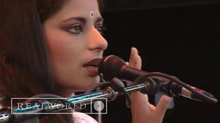 Sheila Chandra - Speaking in Tongues II (live at World In The Park 1992)