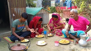 আজ সকাল বোলায় কি দিয়ে খিচুরি রান্না করলো \ Simple Village Cooking \ Village Soil