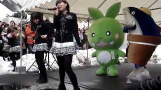 にいがた冬食の陣2012【万代会場】Negicco feat.ササダンゴン＆ブリカツくん