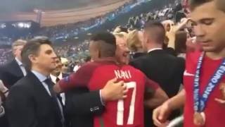 Sir Alex congratulate Ronaldo winning the Euro 2016 Final