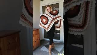 Poncho/Freestyle women Poncho/ Boho Fashion/Two ways to be worn