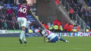 Tyrone Mings stamp on Nelson Oliveira. Reading FC vs Aston Villa. 2nd February 2019.