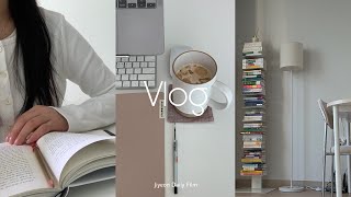 VLOG) 5월 일상 브이로그 | 여름밤 읽고 쓰는 일상 모음📚, 철학 책, 여름 맞이 하기 (feat. 여름 파자마, 섬유 향수 🫧)