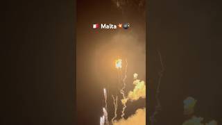 Malta Big salutes 🇲🇹 end of show. Extremely LOUD Shells!!! #shells #fireworks #salute #malta