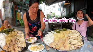 Khủng khiếp mâm bánh tuổi thơ trộn nước cốt dừa béo ngậy, ăn theo kiểu dân dã miền Tây hiếm gặp