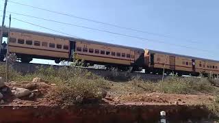 Khajuraho lalitpur passenger 😍 | Khargapur railway station #indianrailways