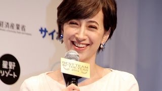 滝川クリステル、流行語大賞ノミネートに照れ笑い　「ベストチーム・オブ・ザ・イヤー2013」授賞式(1)