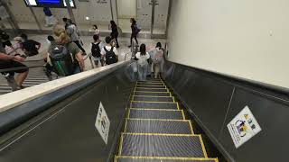 沖縄 那覇空港 2F‐1F | Naha Airport, Escalator Okinawa Japan