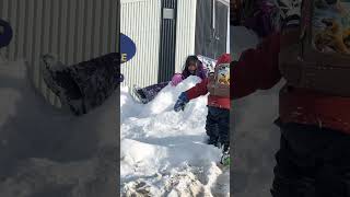 Playing in the snow, bus stop ganap, the rescue is late 😂, kids fun, funny videos