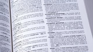 Teacher Makes a 'Gen Z' Dictionary to Translate his Students' Slang