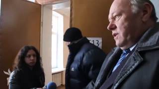 Черкаські активісти шукали тітушок в будівлі ОДА