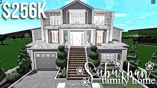 HUGE Suburban Family Home | Roblox Bloxburg | GamingwithV