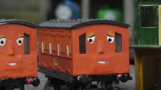 HORNBY/BACHMANN Thomas Meets the Breakdown Train