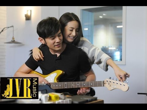 周杰倫 Jay Chou【算什麼男人 What Kind of Man】Official MV (ft. 林依晨) 周杰倫 Jay Chou【算什麼男人 What Kind of Man】Official MV (ft. 林依晨)