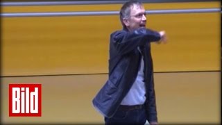 Uni-Professor geht steil in Erlangen - Vorlesung wird laut (Original) 