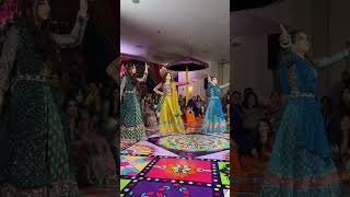 The Energy Level Fromm Groom Sisters / Desi Thumka Wedding Dance