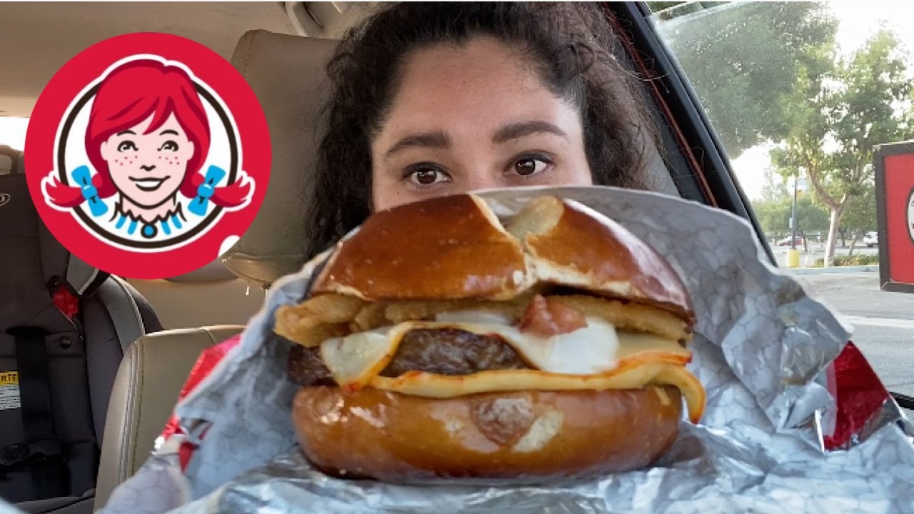 *NEW* WENDY'S PRETZEL BACON PUB CHEESEBURGER | FOODIE FINDS | FOOD ...