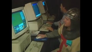 Windows 95 Gamers Conference (Redmond, Washington - Computer Chronicles - 1995 PBS)