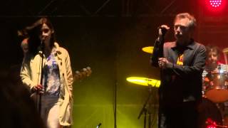 Jesus and Mary Chain with Bilinda Butcher at Primavera