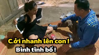 Bố Chồng Con Dâu Chơi Trò Quay Chai L.ột Đ.ồ Tiện A.B.C Luôn !