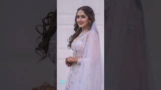 Hot Sayyeshaa Saigal 🥰💕