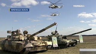 Турчинову показали новинки украинской военной техники