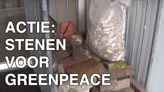 GSTV LOL: Greenpeace bedolven onder bakstenen