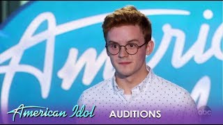 Walker Burroughs: Young Student SLAYS Lionel Richie Classic! | American Idol 2019