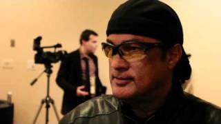 Steven Seagal on Anderson Silva front kick