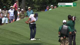 Tiger's sensational chip nearly goes in for eagle ⛳