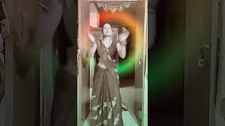 Ghat ghat pi janga..#viralreels #neelumauryaofficial #trendingshorts #dancevideo