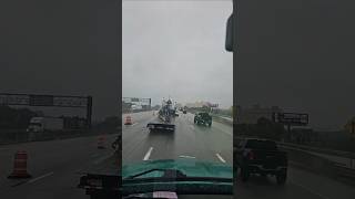 One Lane Open… Then Two Campers Crash 😳Friday Traffic Chaos at the Border 🚛 it's on live video 📹😀 👍